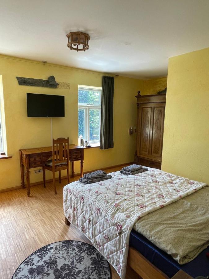 Lindenhof Chezartistes Hotell Loose Exteriör bild
