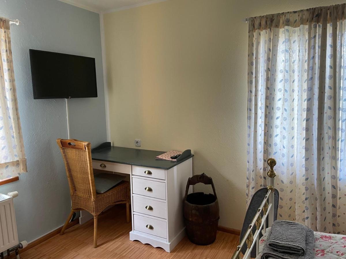 Lindenhof Chezartistes Hotell Loose Exteriör bild
