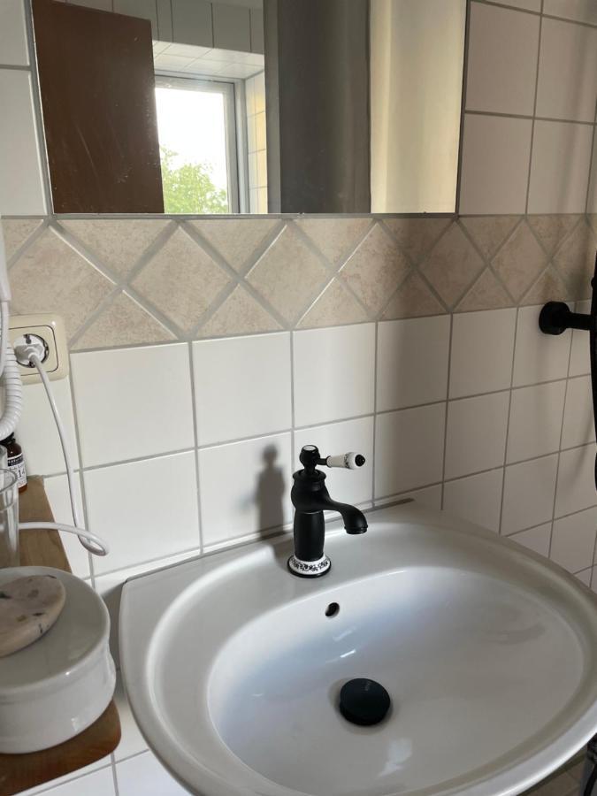 Lindenhof Chezartistes Hotell Loose Exteriör bild